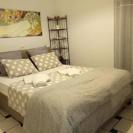 Beach Walk Apartment