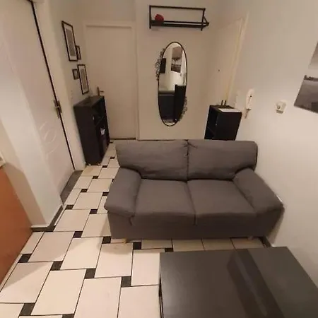 Beach Walk Apartment *